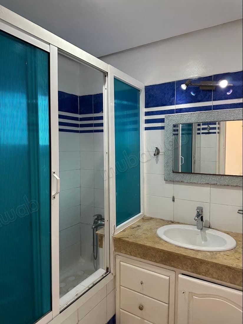 Très bel appartement en location à Al Irfane. 3 chambres. ...