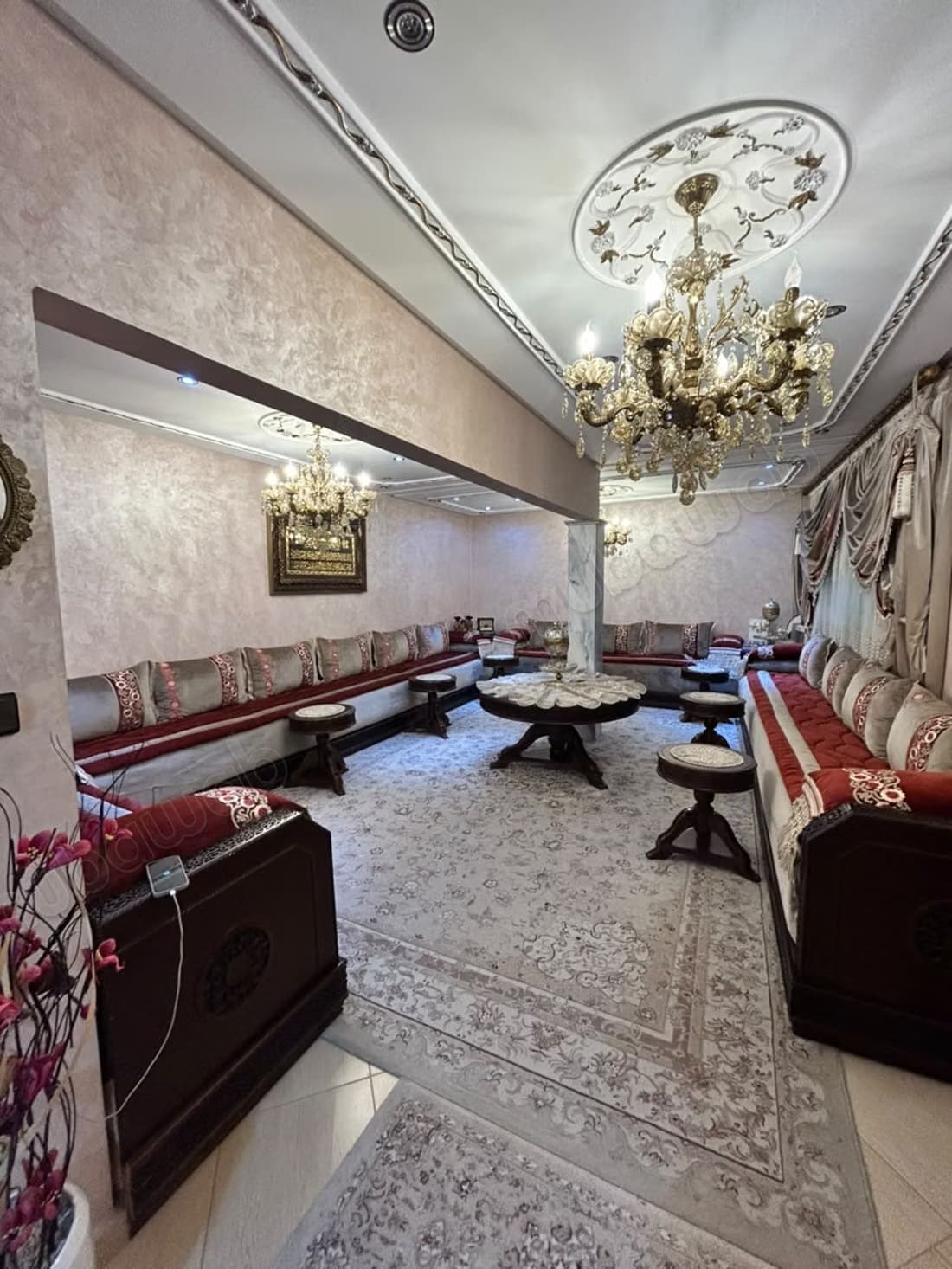 Maison de 4 étages à vendre à Souani