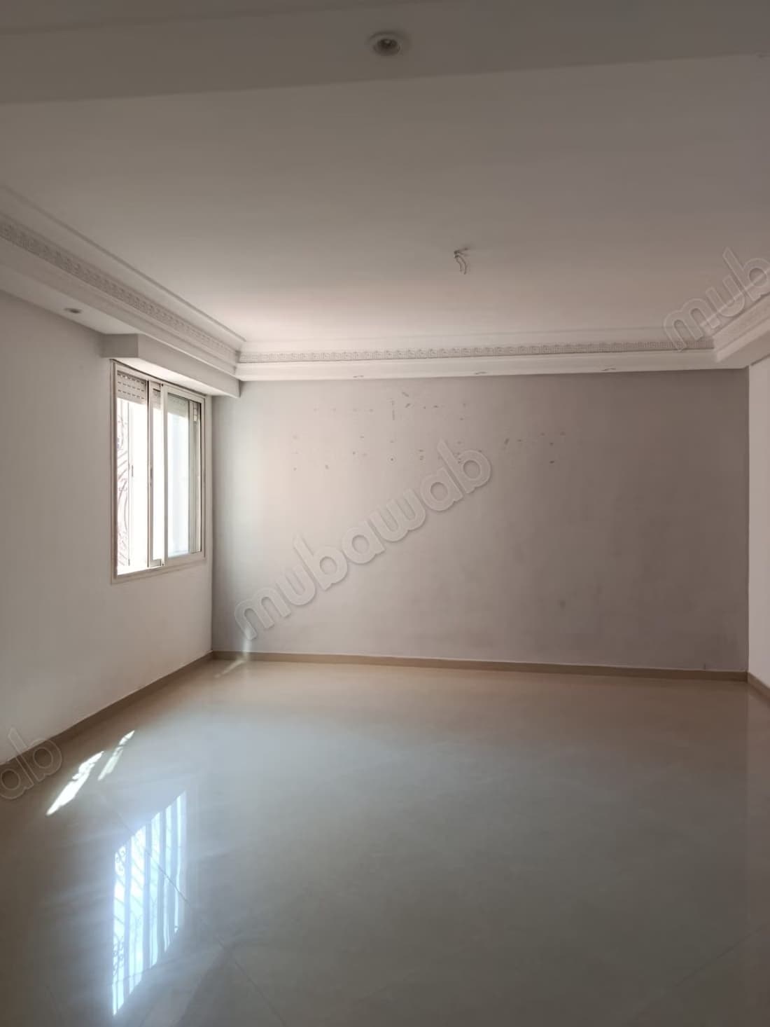 Appartement 3 pièces avec balcon à Ain Borja