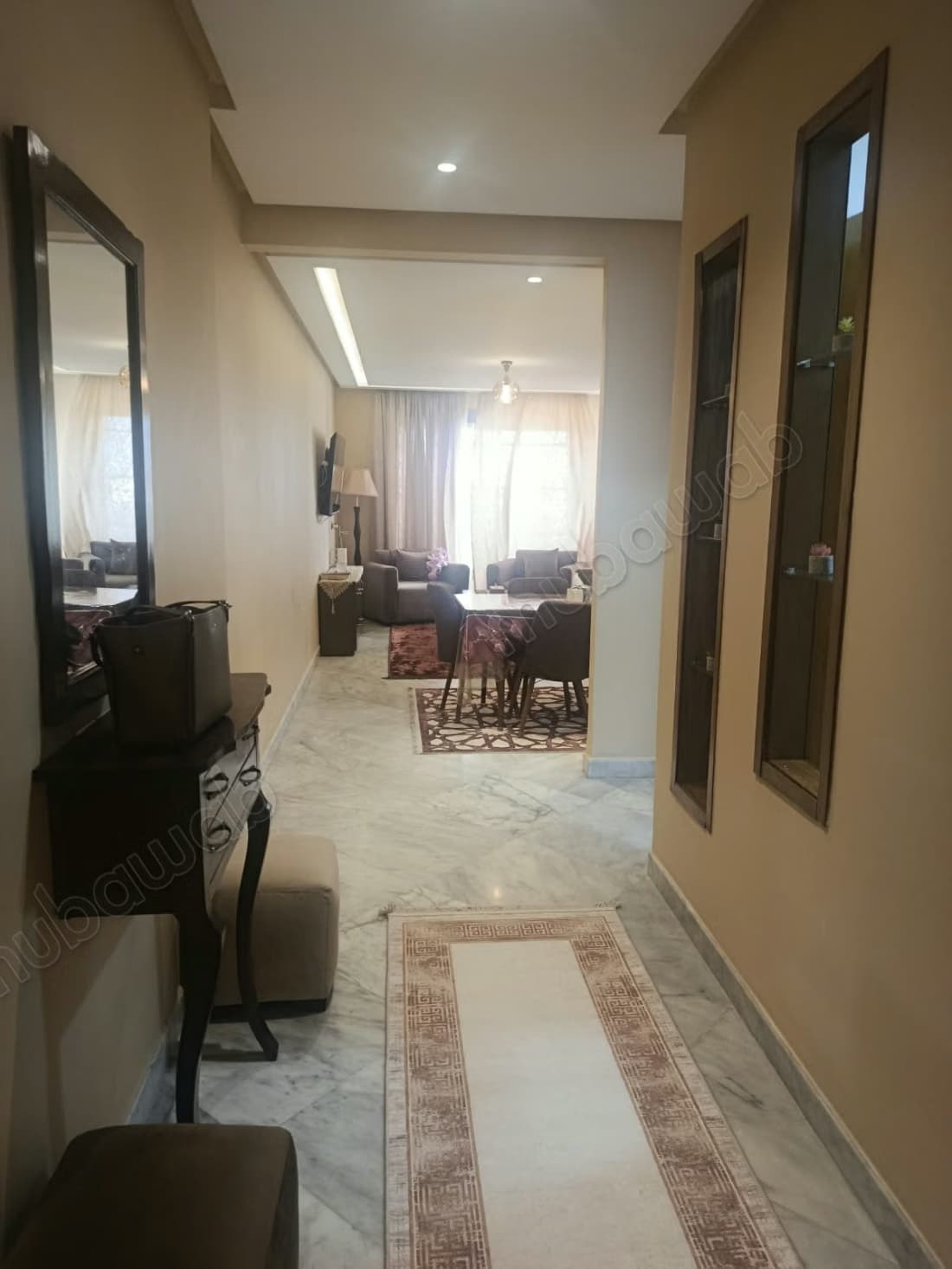 Appartement meublé à vendre – Bourgogne Ouest