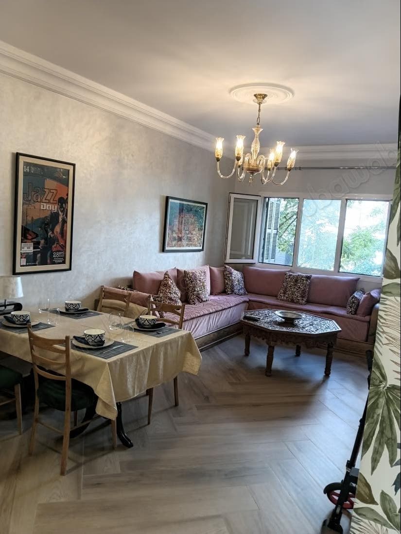Cherchez des appartements à vendre à Iberie. 4 belles chambr...