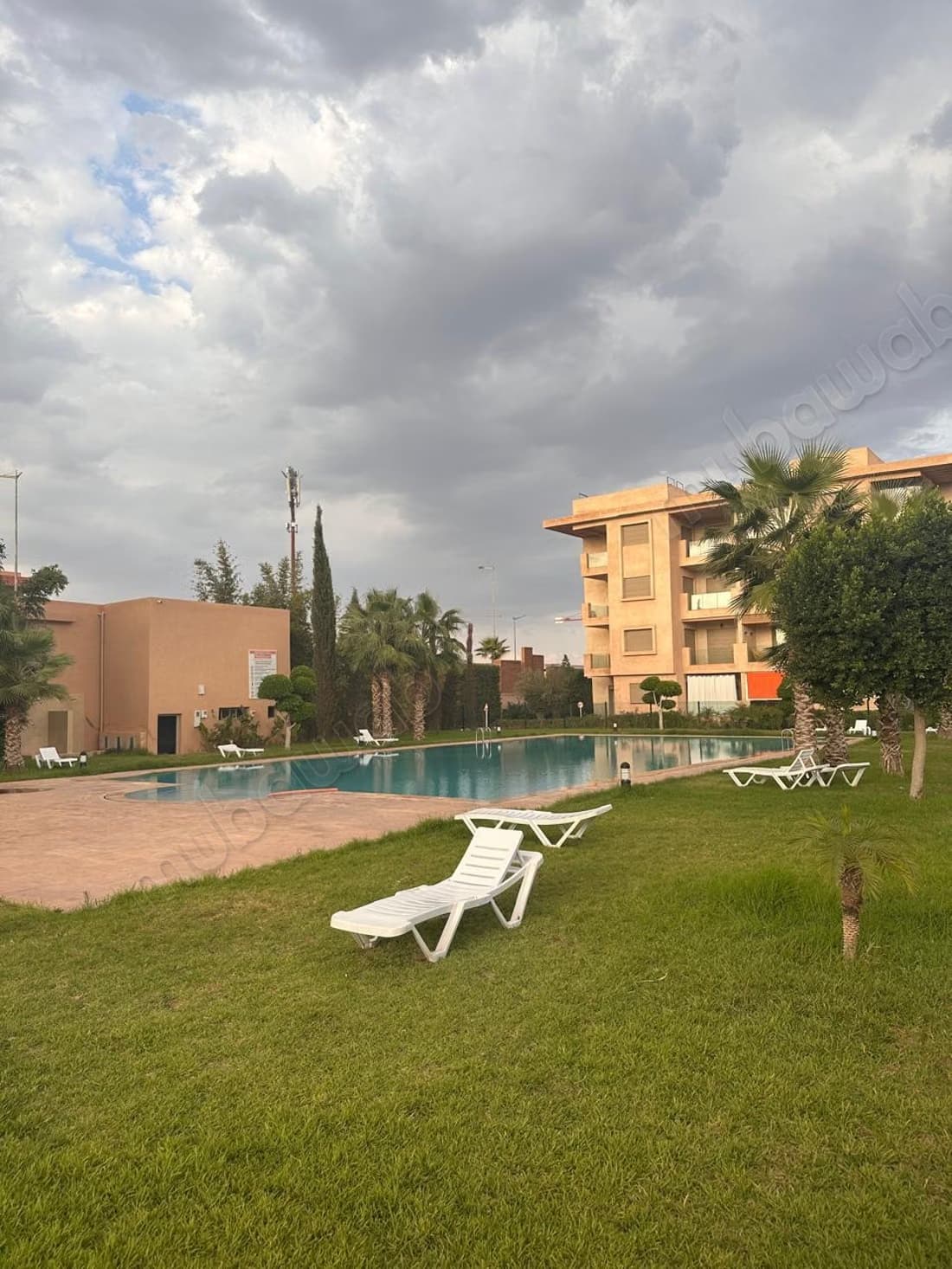 Appartement en location à Boulevard Med 3 grandes pièces. M...