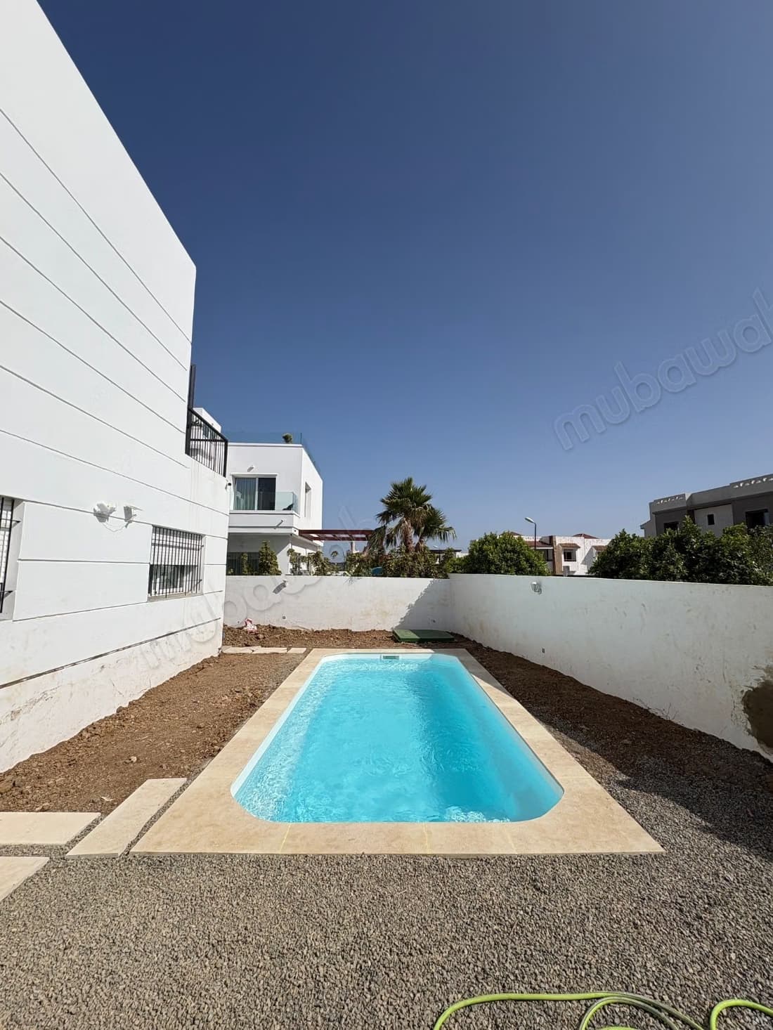 Villa moderne avec vue océan en location longue durée