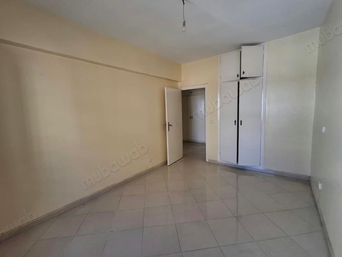 Apparemment en vente à Ryad oulad Metaa. 3 chambres