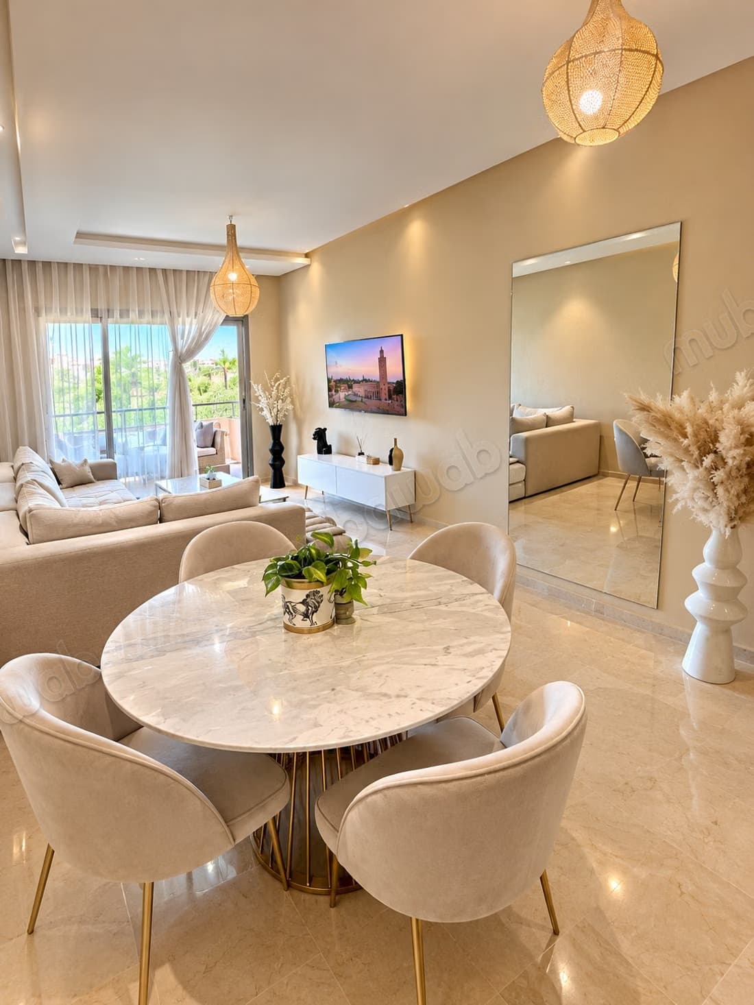 Bel appartement à vendre à Agdal. Superficie 80 m². Bien meu...