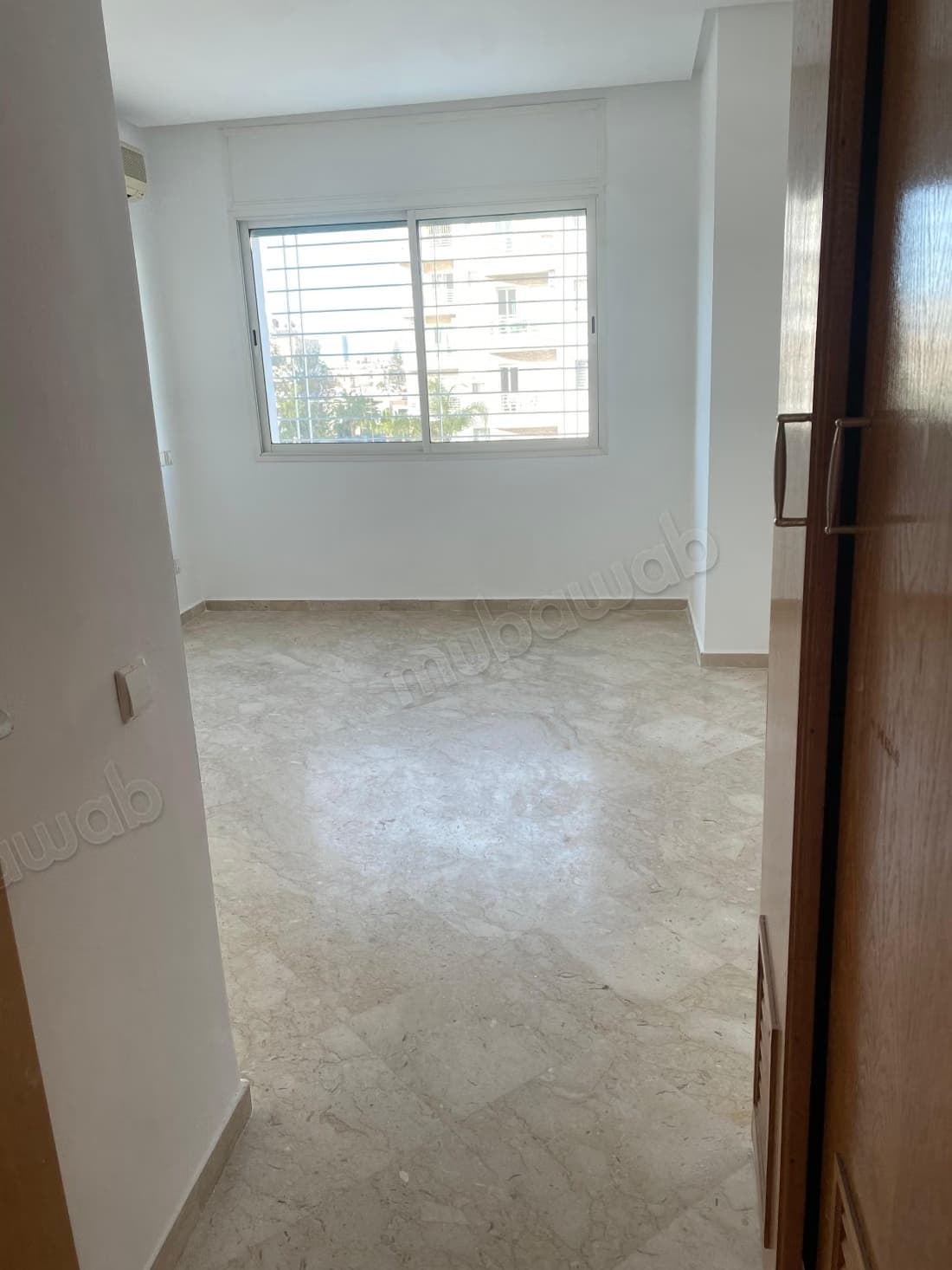 Bureaux en location à Riyad. Surface totale 121 m²