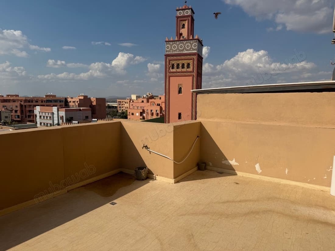 Bel appartement avec une magnifique terrasse