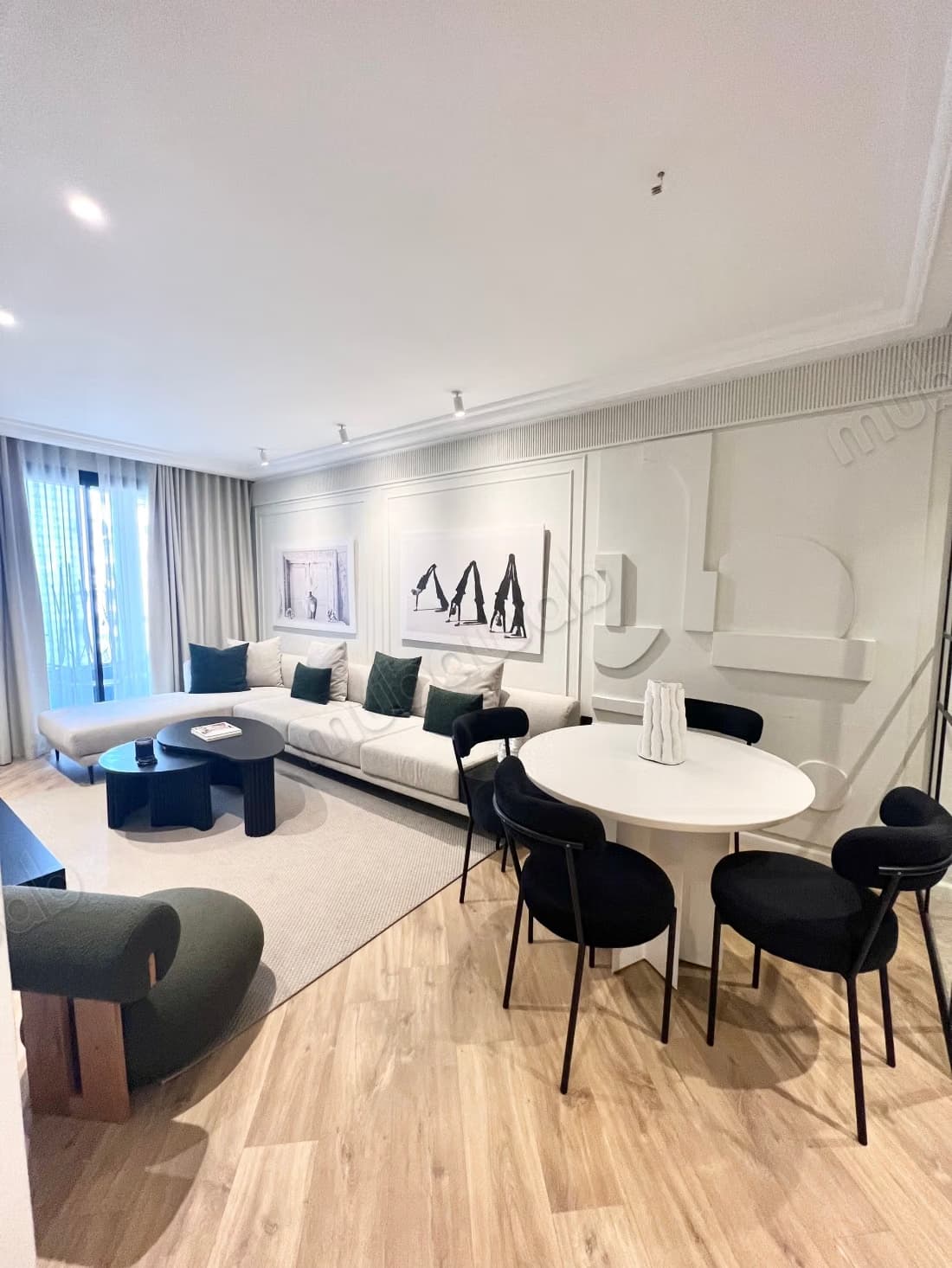 Superbe appartement meublé – Rooftop & Gym