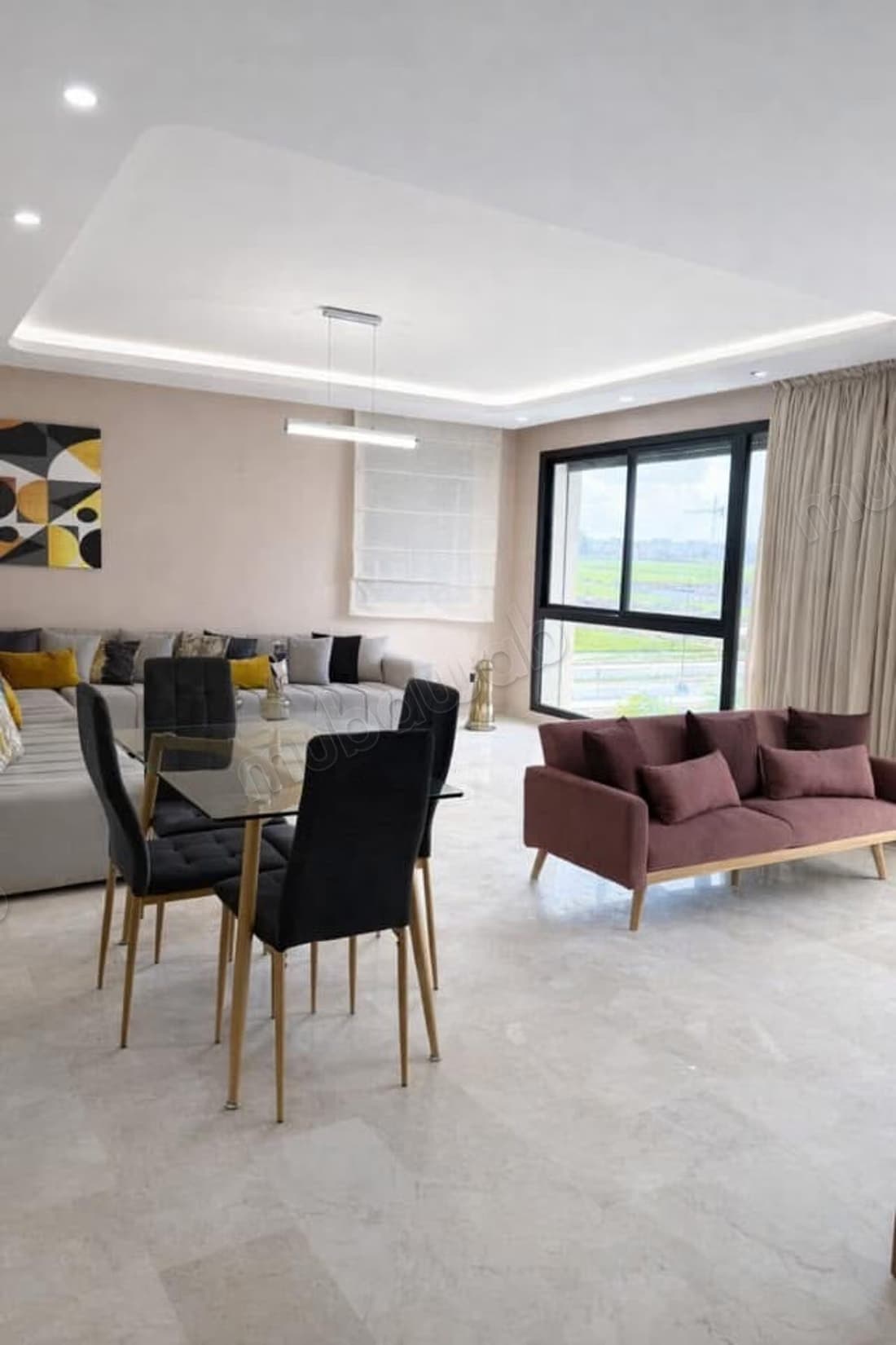 Appartement à louer à Ain Diab Extension. Superficie 130 m²...