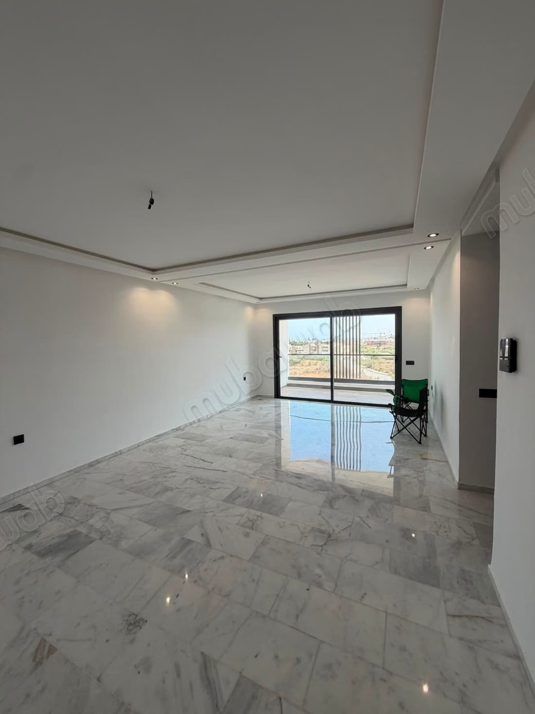 Bel appartement moderne à louer à Harhoura