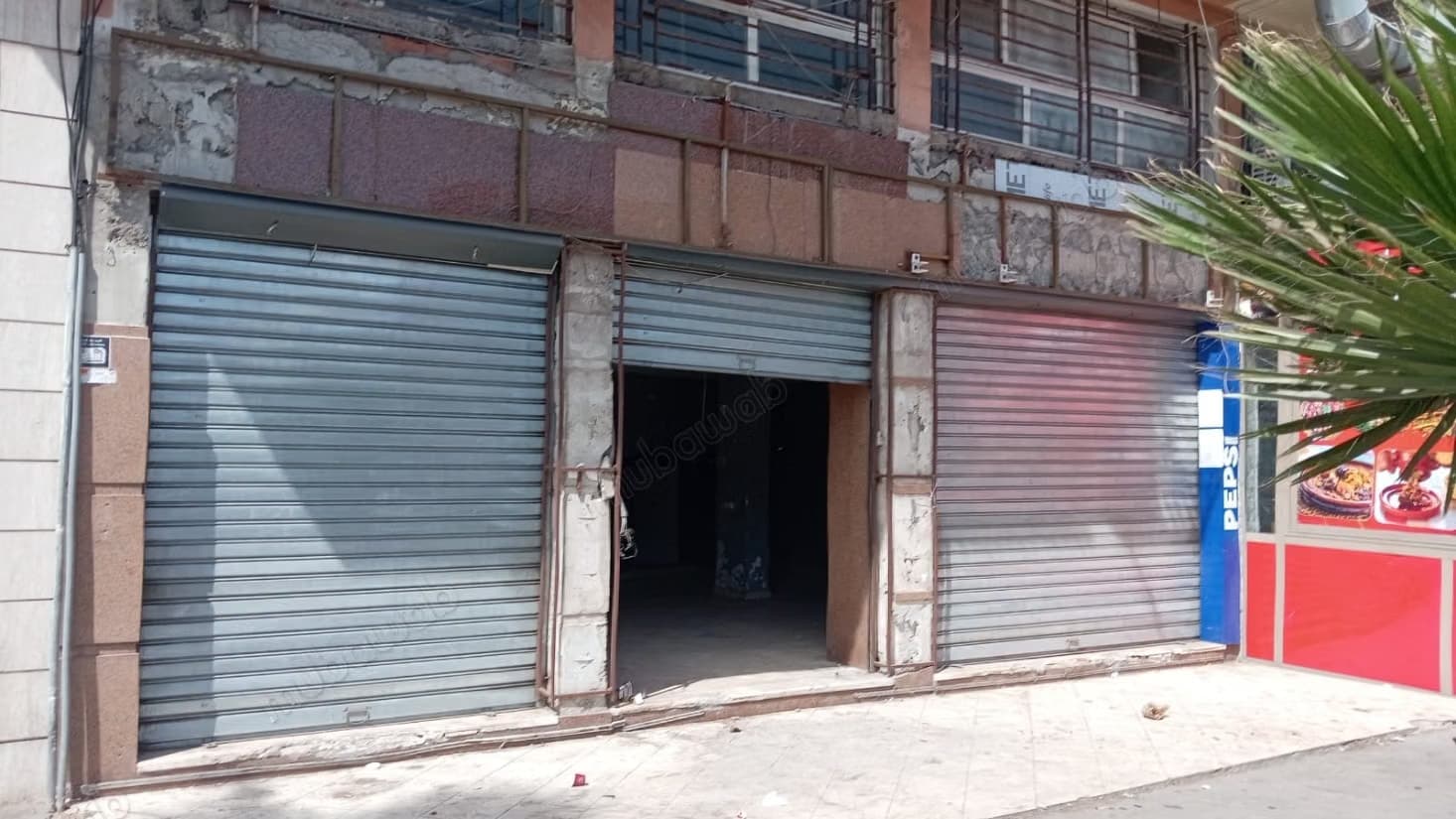 Locaux a vendre ain sebaa rdc&mezzanine BD CHEFCHAOUNI