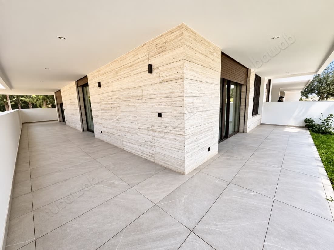 À VENDRE – Appartement neuf en rez de jardin à L’Orangerie d...