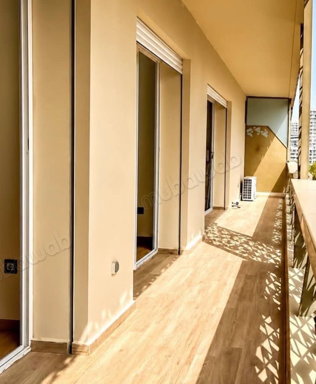 À louer appartement meublé terrasse à cfc