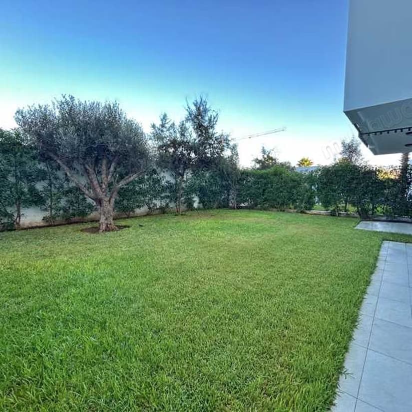 Appartement à Louer de 213.0 m² à Casablanca, Ain Diab