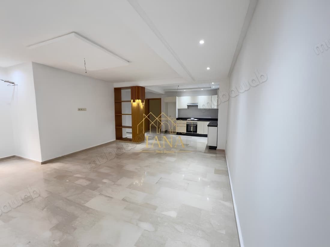 Appartement à Vendre Hivernage avec Parking