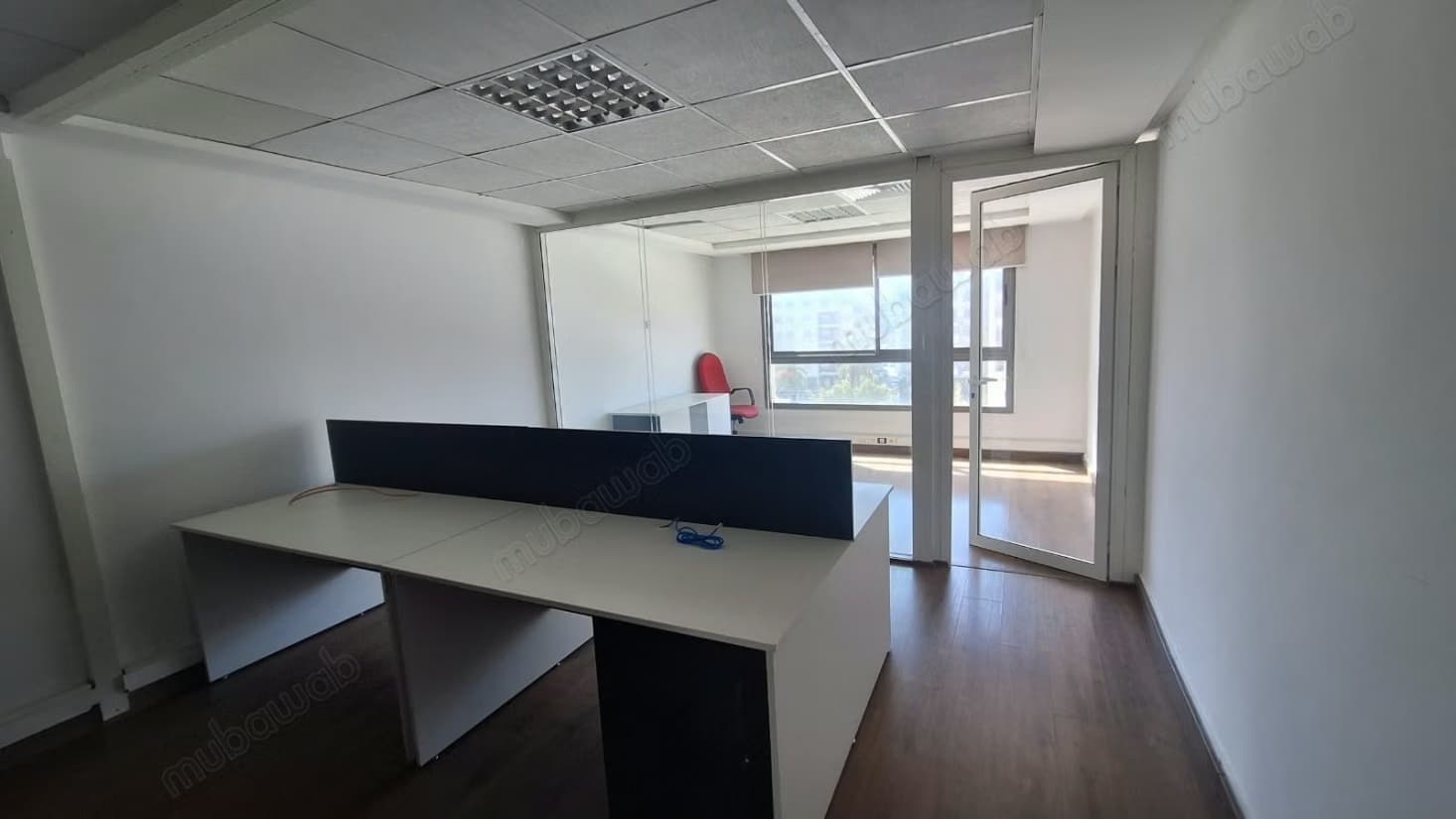Joli plateau bureau à vendre très bien situé à Bourgogne