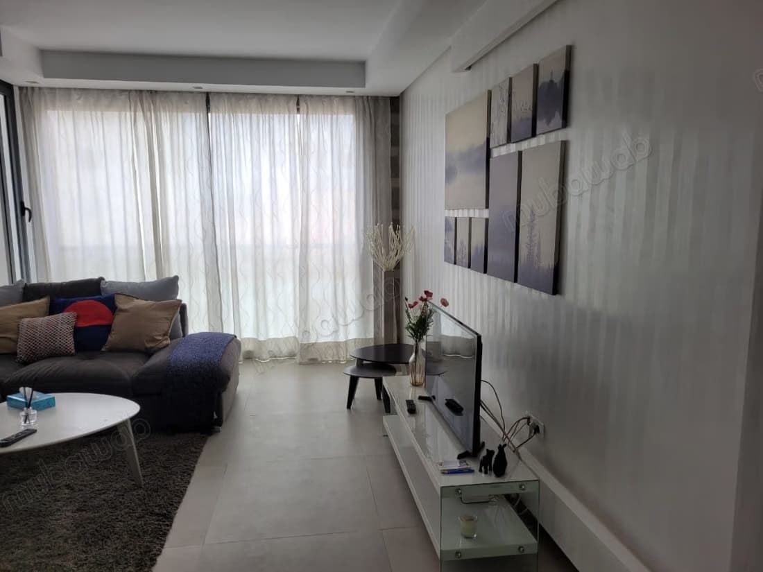 Appartement meublé à louer – dernier étage