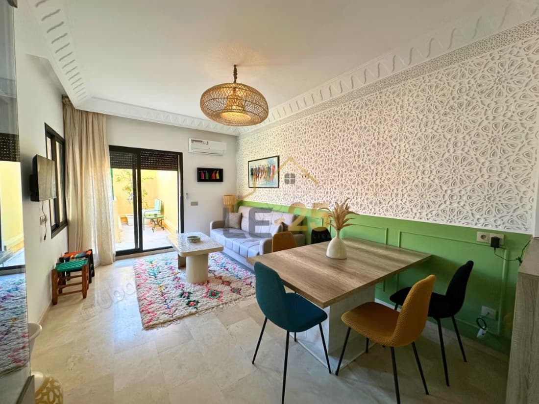 Appartement meublé de 93 m², 2 terrasses à Semlalia