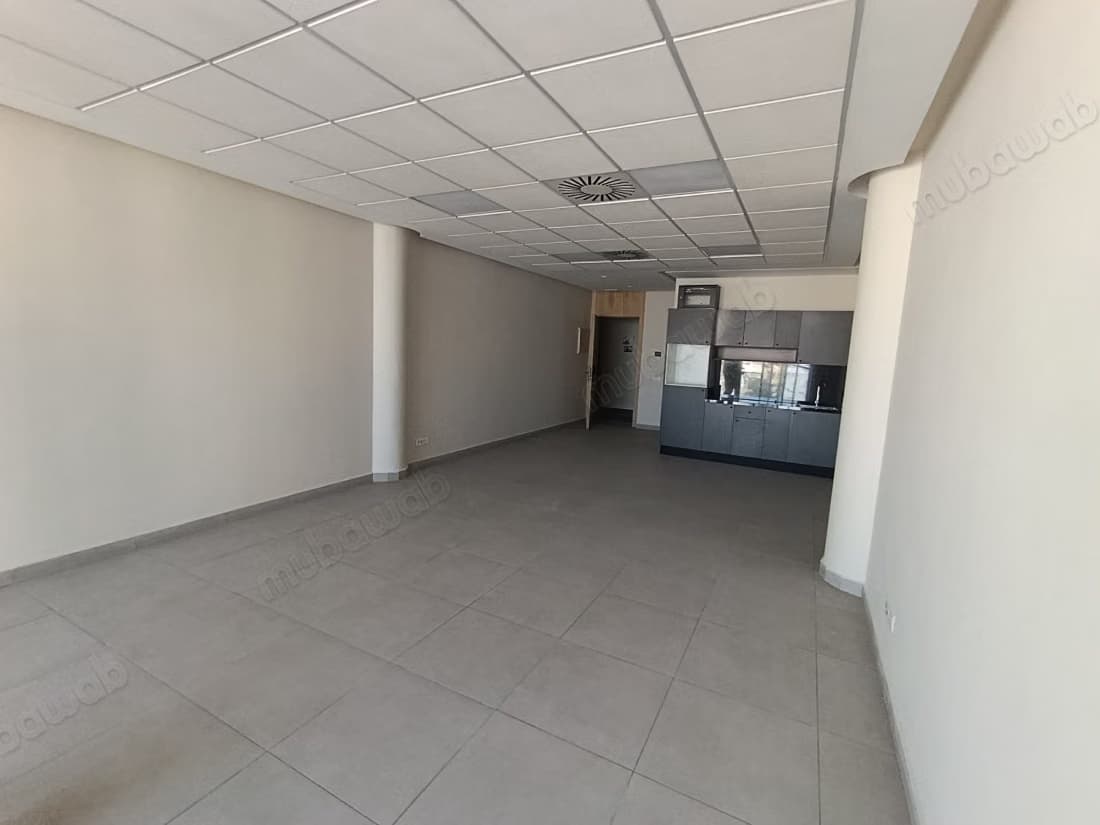 Bureau de 55 m² à vendre à Oulfa, prêt à l’emploi, avec park...