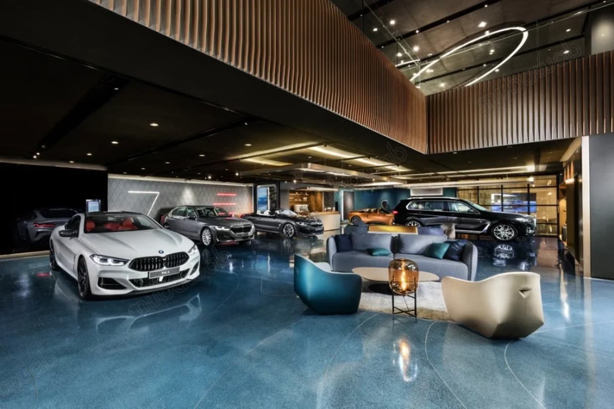 Exclusivité Showroom en plein Bld Massira de 348 m2 a la loc...
