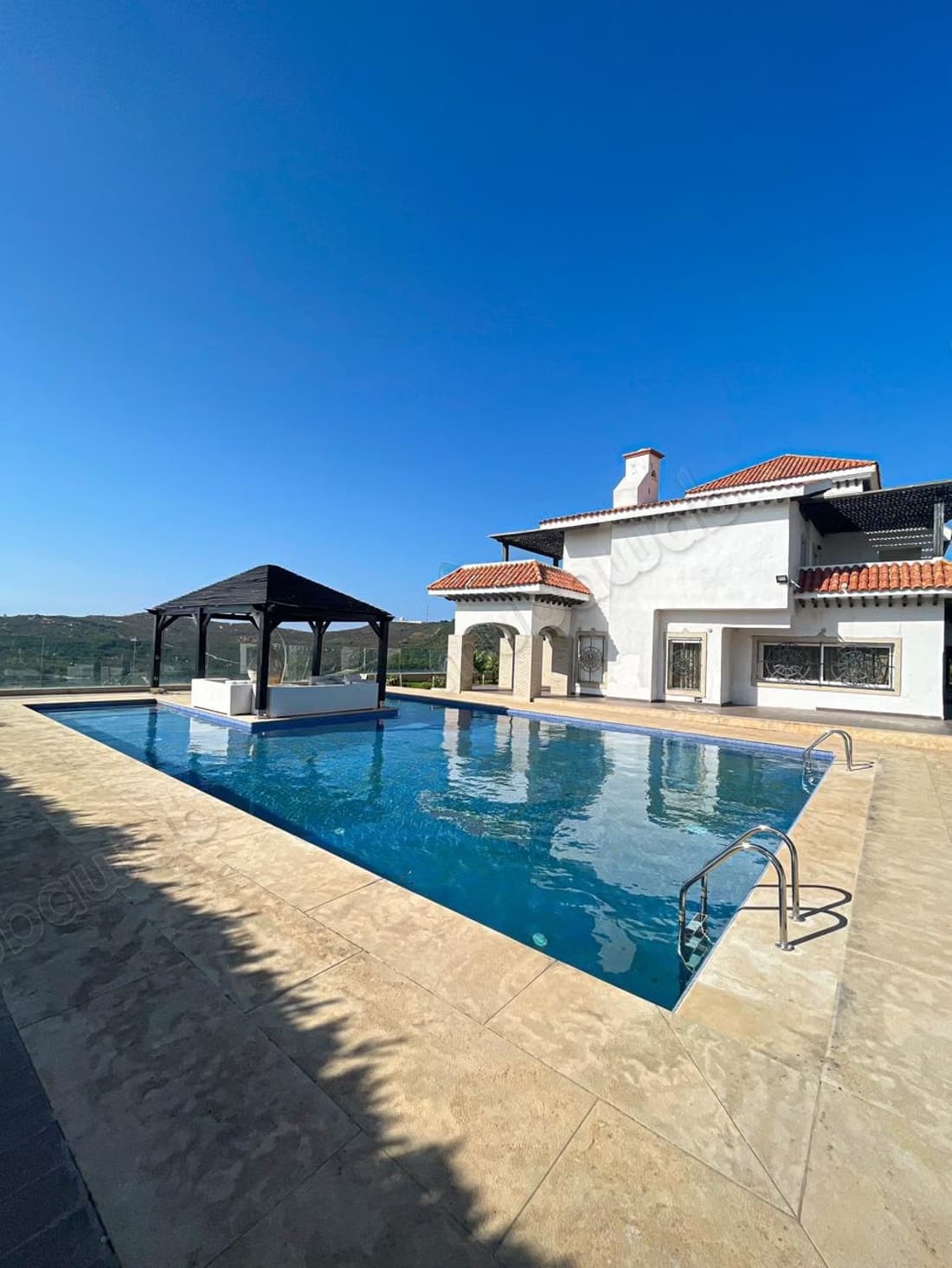 Magnifique villa à louer meublée star hill tanger