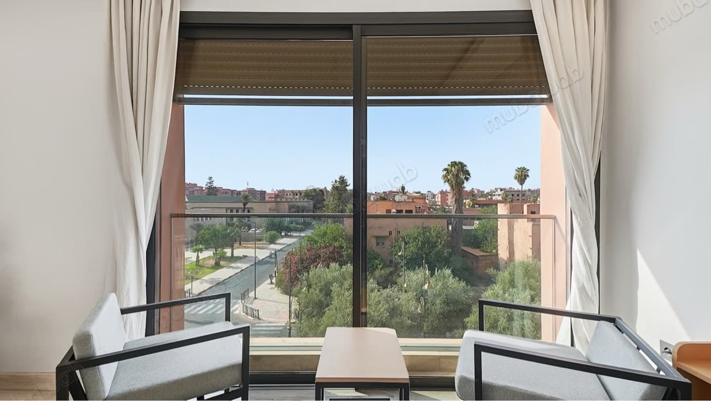 Hivernage. Vue Atlas 91 m²