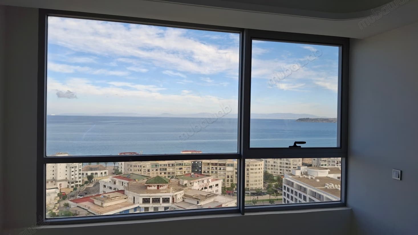 Appartement vue mer à vendre à City Center Malabat