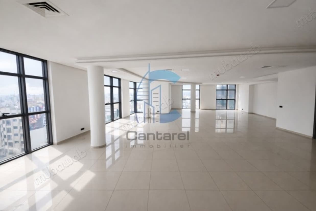À louer – Plateau bureau haut standing 137 m² – Bd