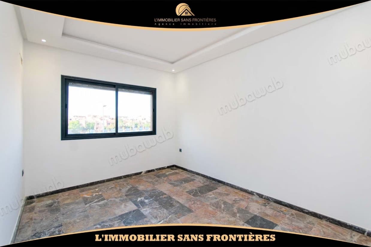 Appartement à louer à Bouakkaz vide de 86 m²