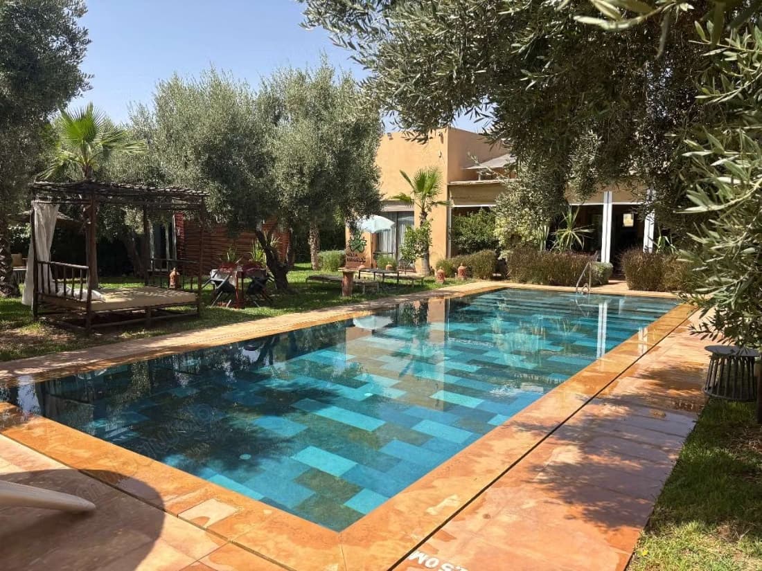 Villa de luxe à vendre à Route de Ouarzazate SIDI ABDELLAH...