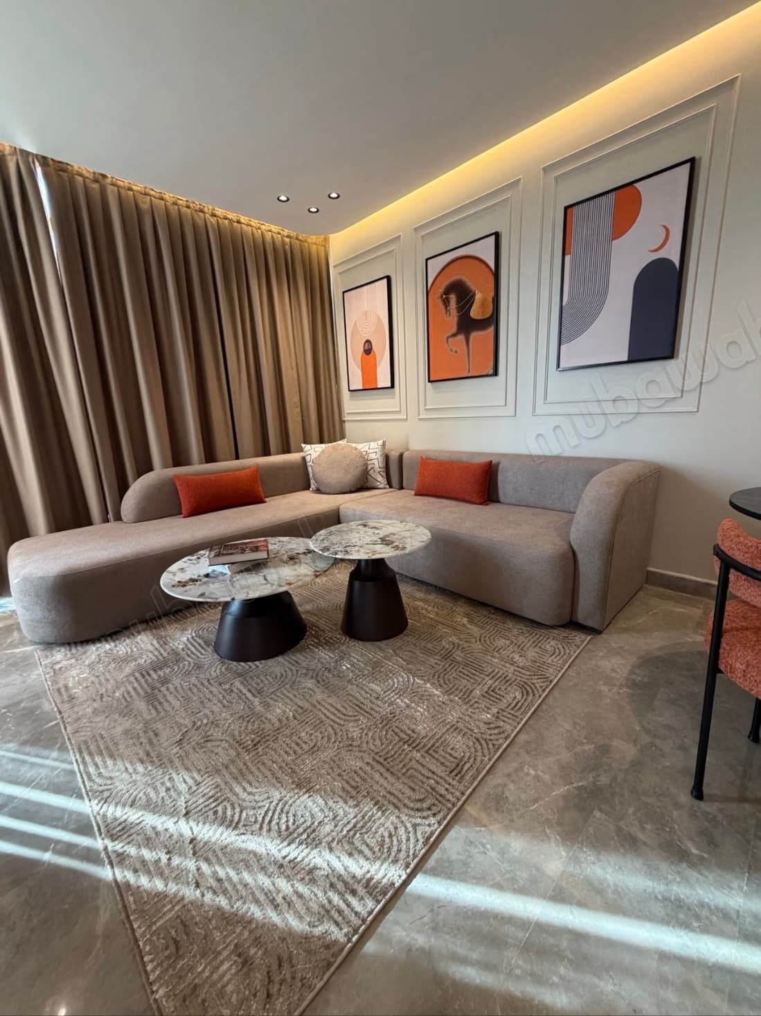 Appartement en location à Oasis. 1 belle chambre. Meublé