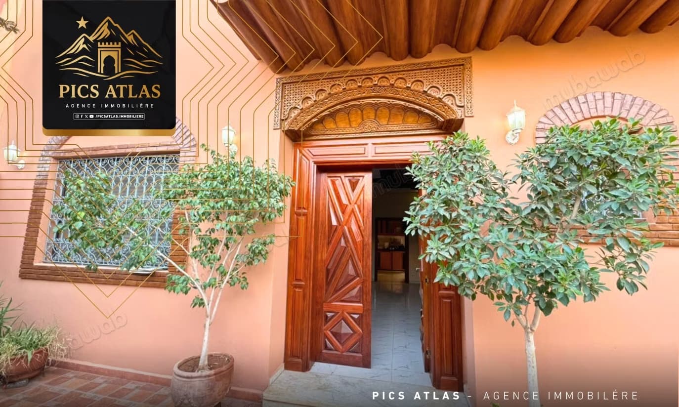 Villa à vendre avec piscine et jardin – Targa, Marrakech