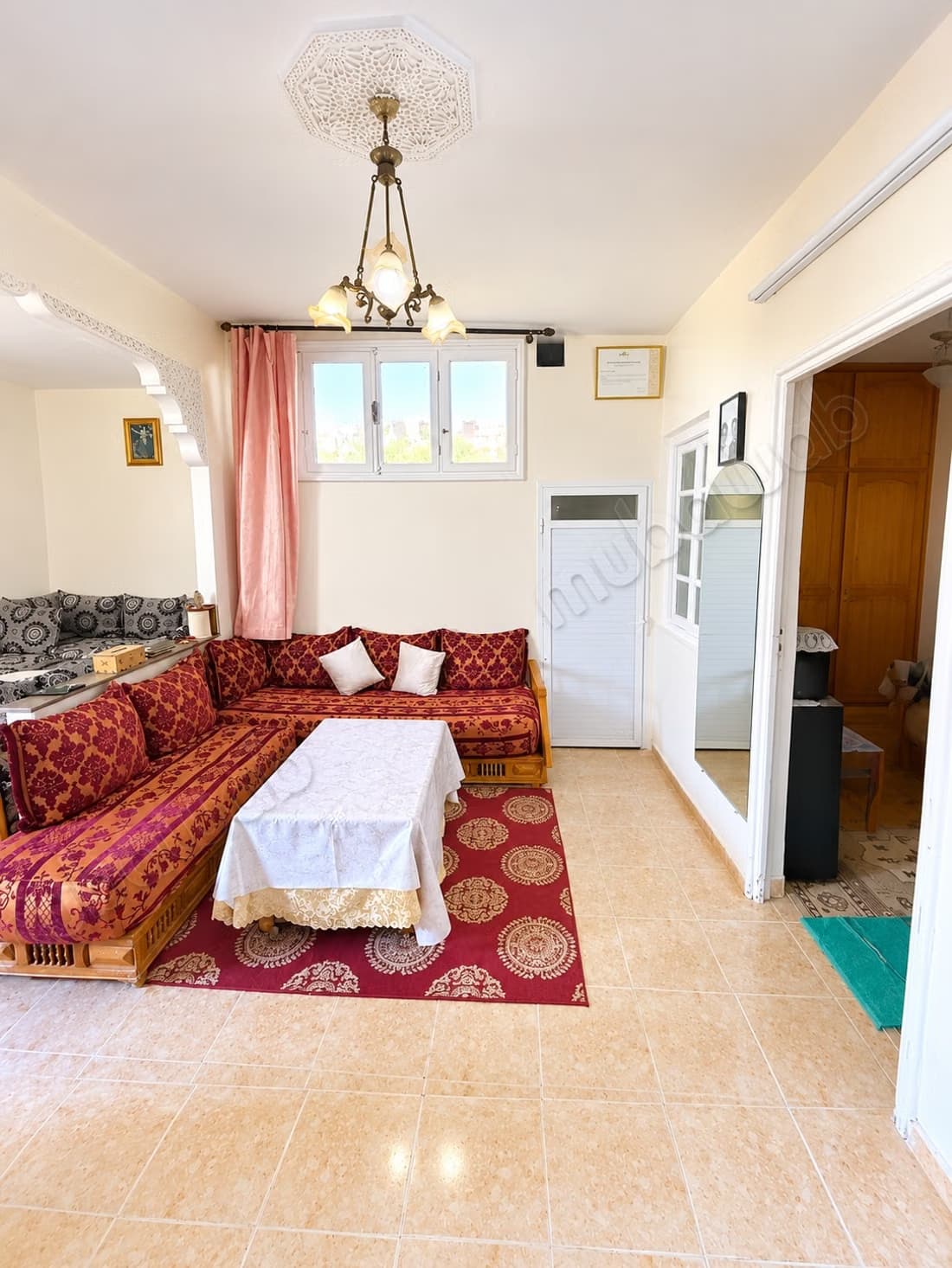 Maison merveilleuse à vendre à Al-Taqaddum. Superficie 50 m²...