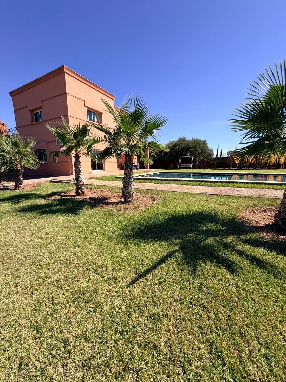 Villa 4 chambres avec entretien inclus piscine et hammam