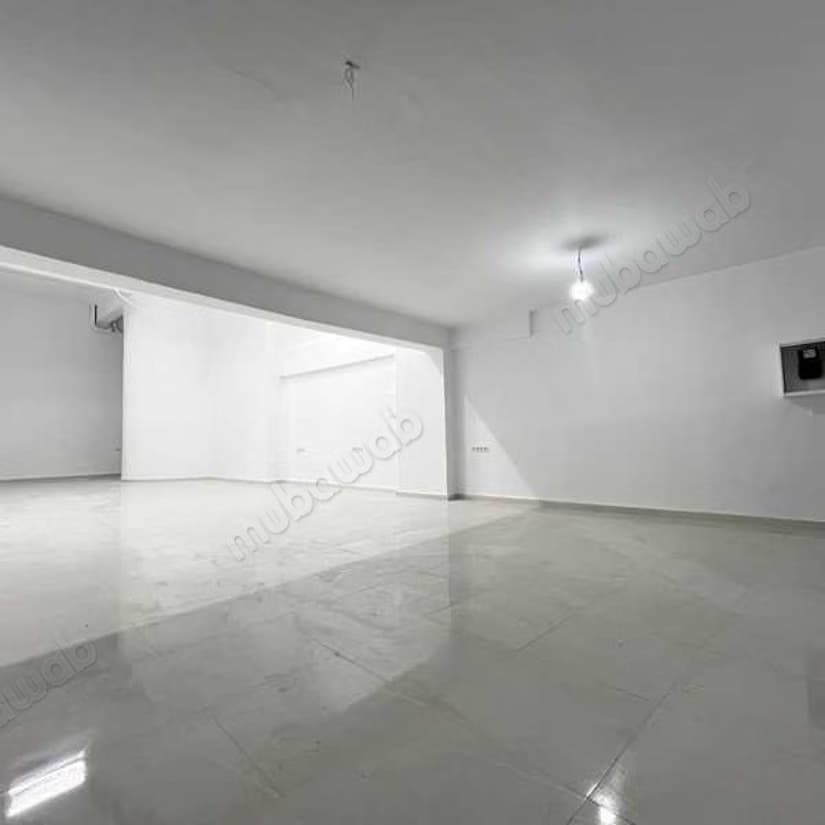 Local commercial à Louer de 111.0 m² à Casablanca, Maarif Ex...