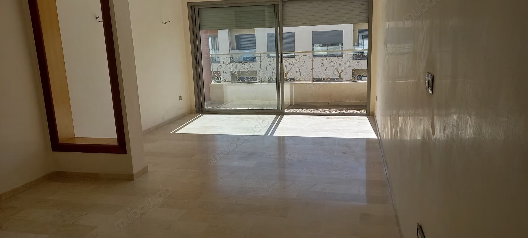 Appartement neuf à vendre à Franceville. 3 pièces confortabl...