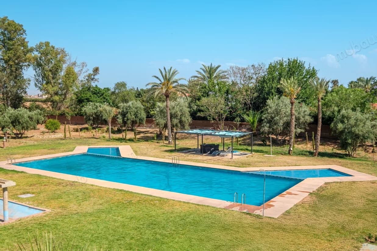 Villa de luxe en location longue durée