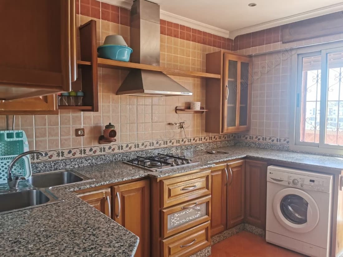 Location d'un appartement à Marjane. 1 belle chambre. Bien...