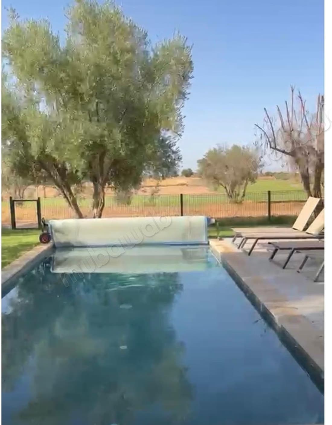 Villa meublée avec piscine – 400 m² de terrain, 236 m² habit...