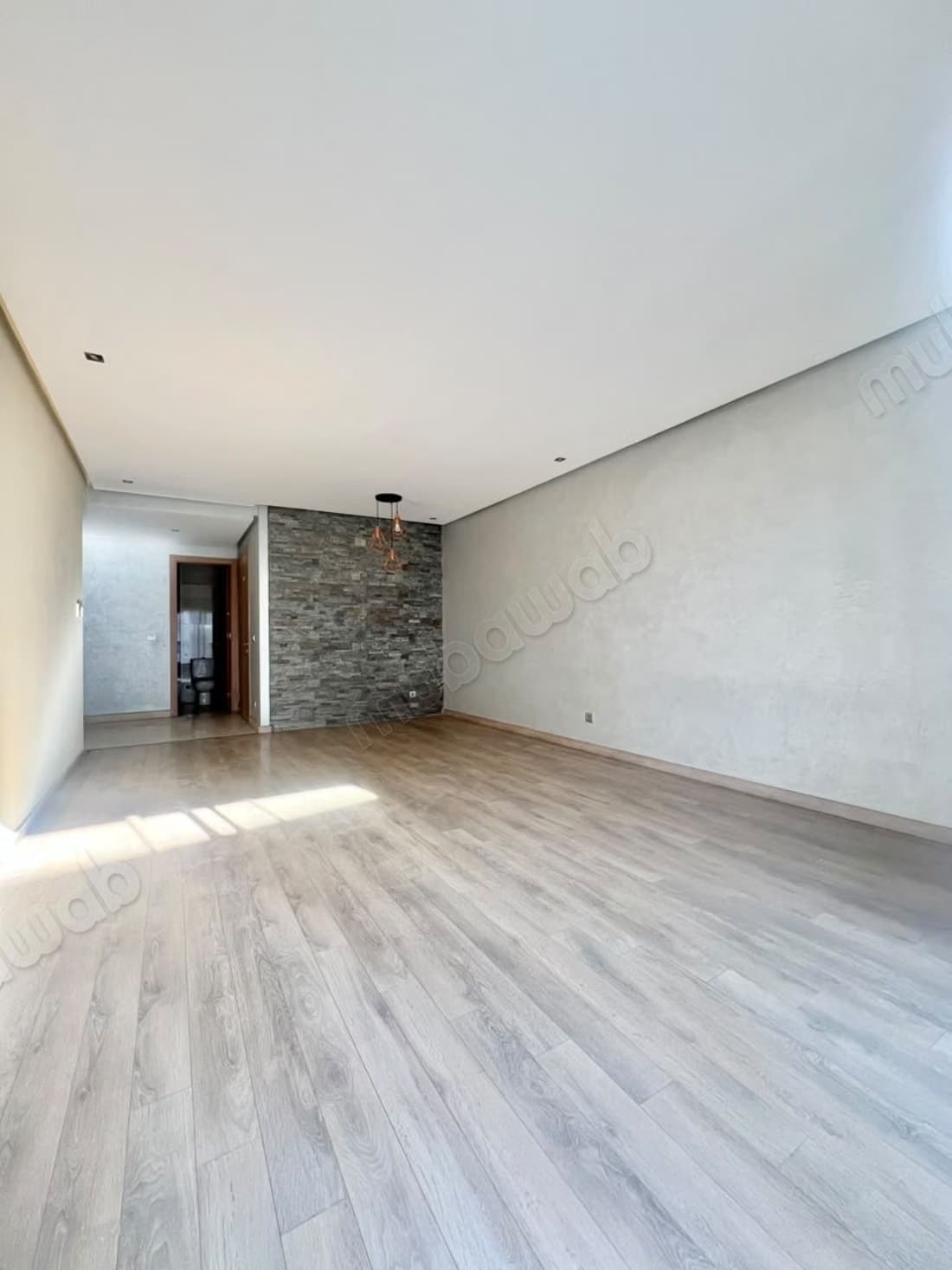 À vendre – 2CH PRESTIGIA