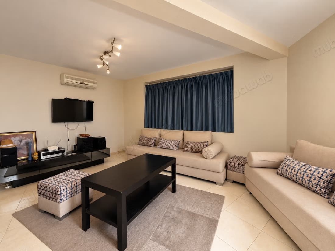 Appartement avec terrasse en plein centre ville