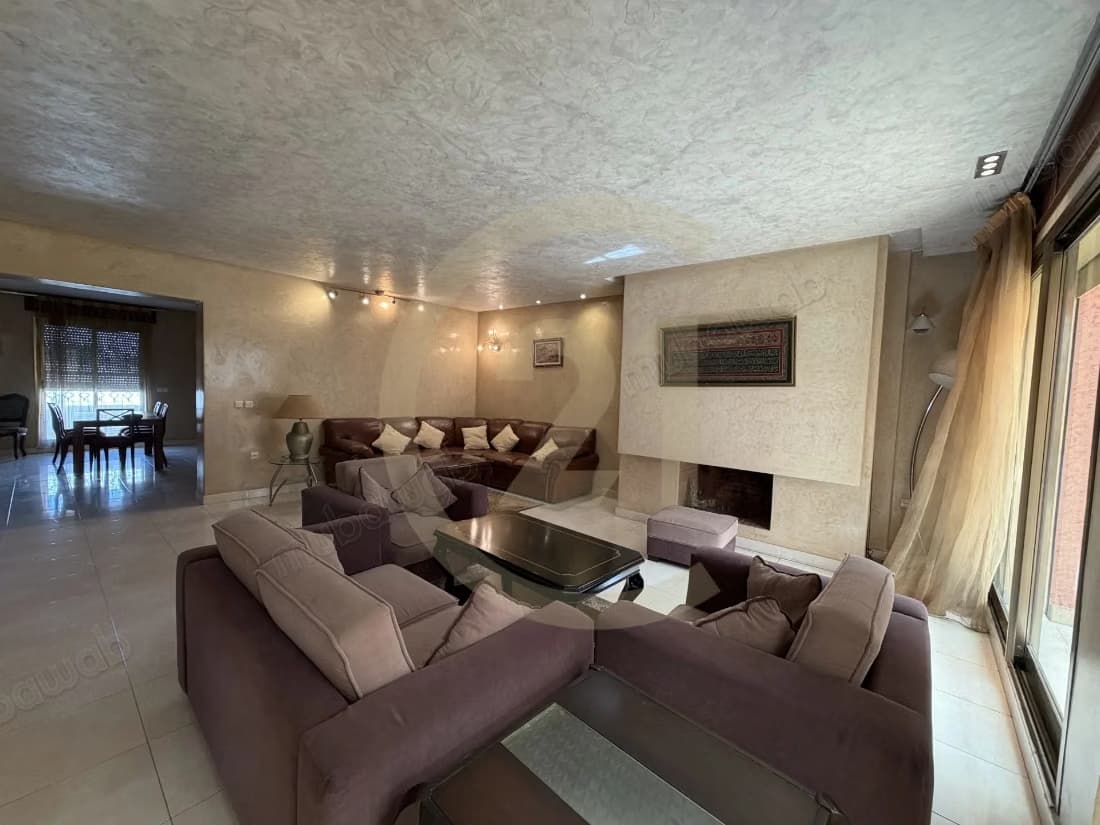 Duplex à louer quartier administratif