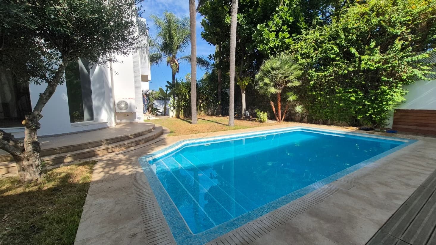 A vendre villa 995m2 4 chambres Anfa