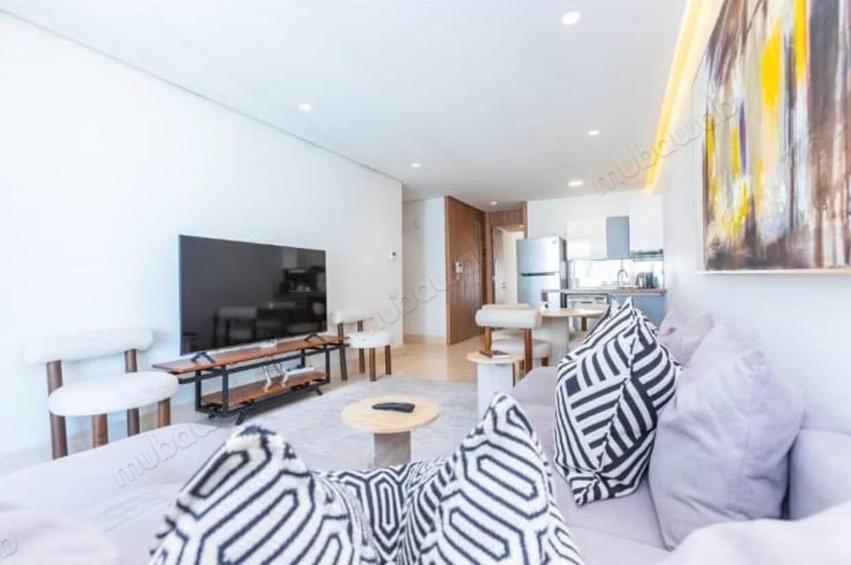 Location Studio de Luxe 55m² Meublé triangle d'or