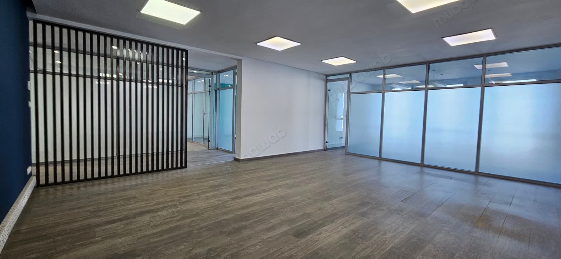 Bureau 120 m2 sur bd d'Anfa côté Racine