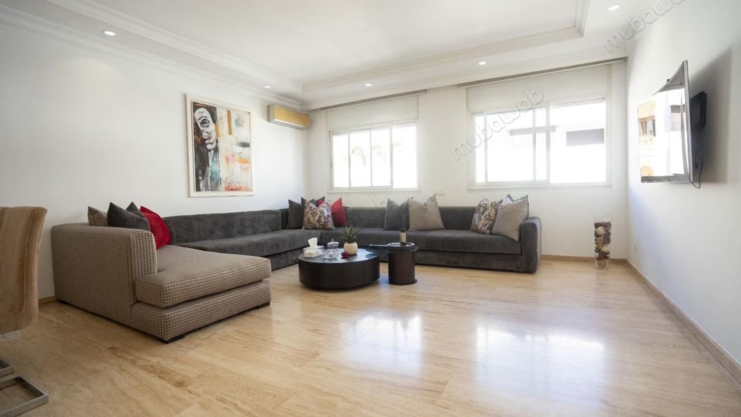 BEL Appartement MEUBLÉ à louer PLACE OLLIER