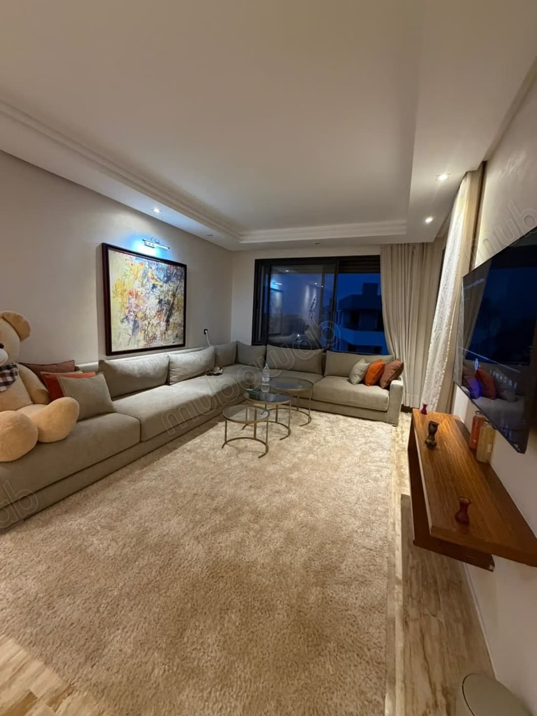 Appartement en location à Dar Bouazza. 3 grandes pièces. C...