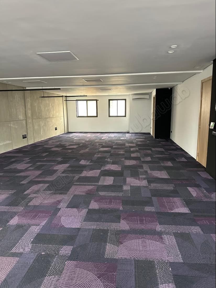 Plateau Bureau de 135 M2 pret pour exploitation