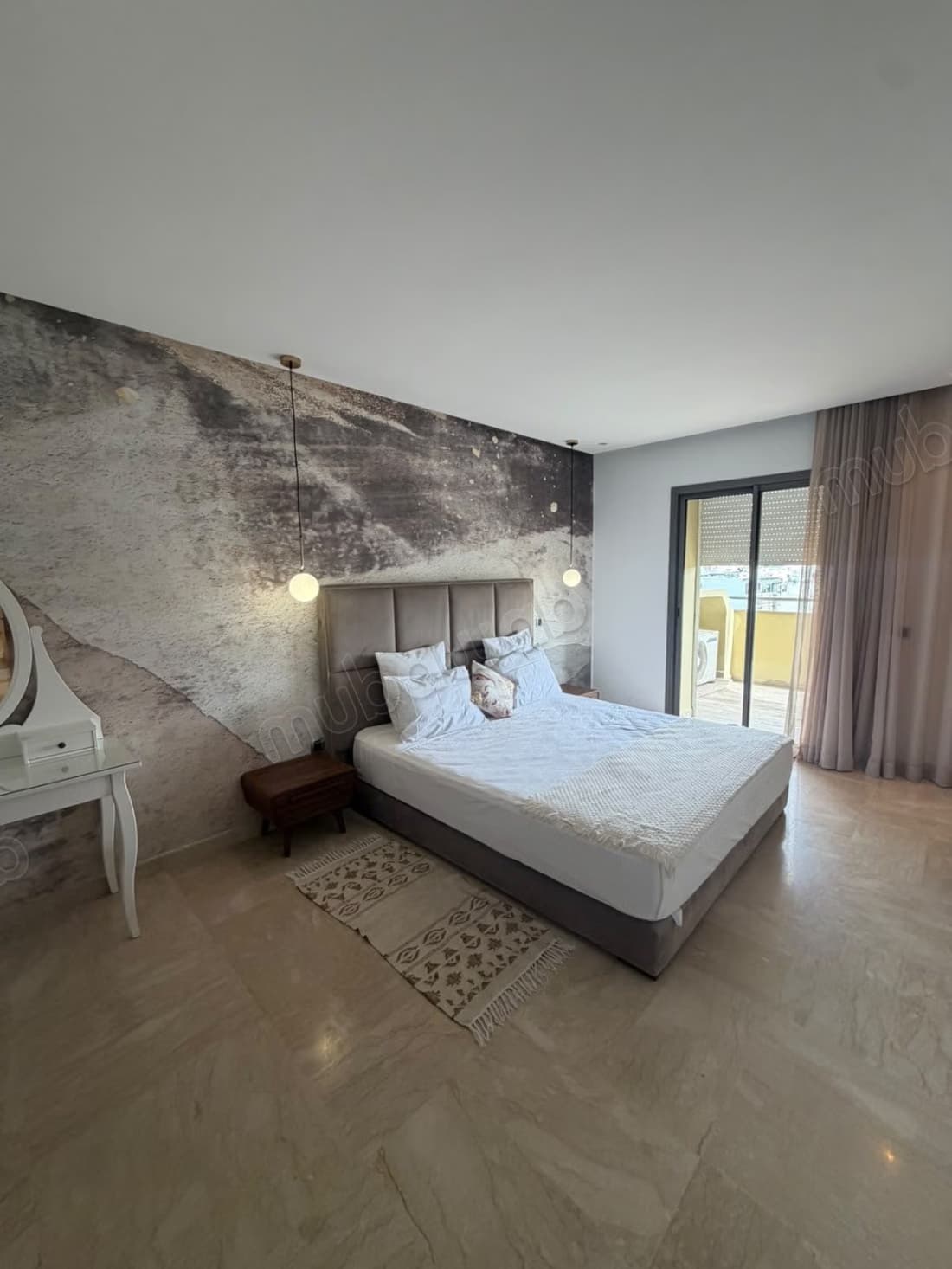 Location d'un appartement à Palmier. Superficie 120 m². Meub...