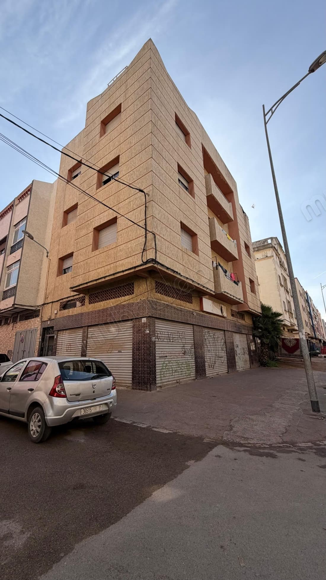 Maison à vendre à Hay Al Horria. 5 grandes pièces. Grande...